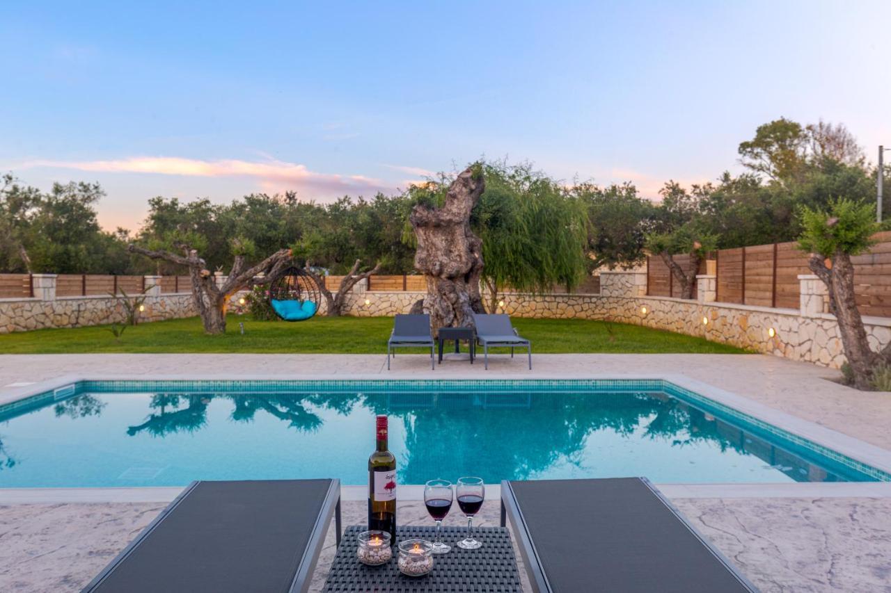 Tierra Olivo Villas Lithakia  Exterior photo